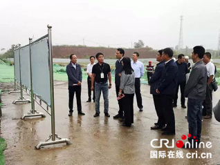 供稿【CRI看山西-列表】【三晋大地-晋城】晋城市泽州县领导在西元庆村回迁区进行视察 供稿【CRI看山西-列表】【三晋大地-晋城】晋城市泽州县领导在西元庆村回迁区进行视察