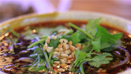 十一重庆旅游美食推荐 首当其冲舌尖2渝味晓宇火锅 十一重庆旅游美食推荐 首当其冲舌尖2渝味晓宇火锅