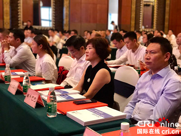 图片默认标题_fororder_企业代表--（摄影--代玉巍）