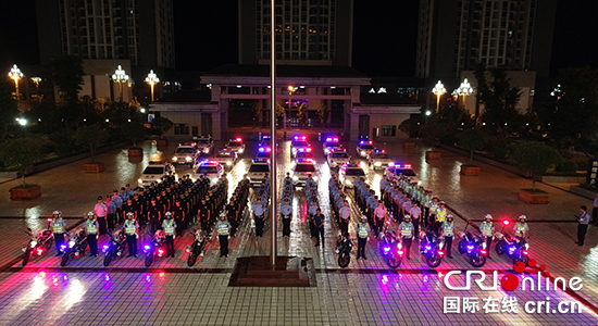 【法制安全】重庆石柱警方开展秋冬打击整治集中清查行动