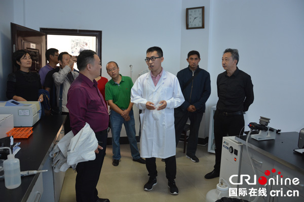 图片默认标题_fororder_参观现场