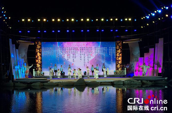 图片默认标题_fororder_晚-会现场1