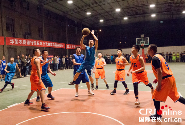 图片默认标题_fororder_选手在赛场上奋力拼搏（2）