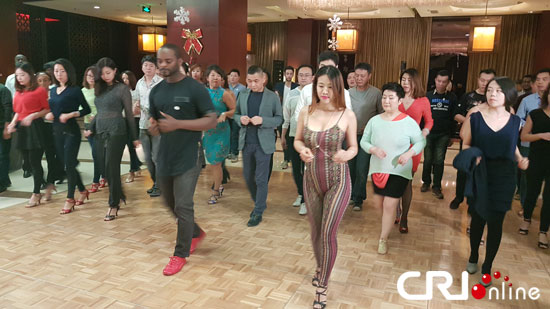 Fritz Labinghisa: 4th Anniversary ng Beijing Salsa Club
