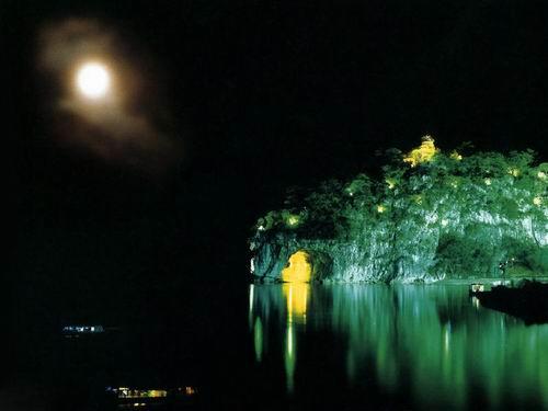 계림(桂林)상비산의 달밤