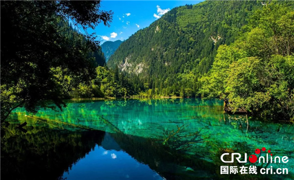 图片默认标题_fororder_九寨沟景区风光（九寨沟县委宣传部-供图）