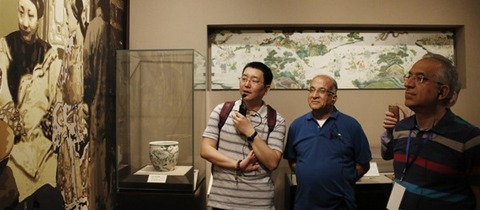 丝路名人走进首博故宫 感受北京文化传承与创新