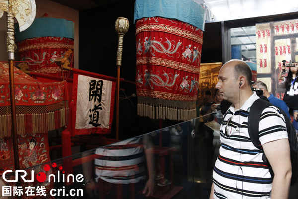 丝路名人走进首博故宫 感受北京文化传承与创