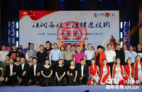 图片默认标题_fororder_合影留念