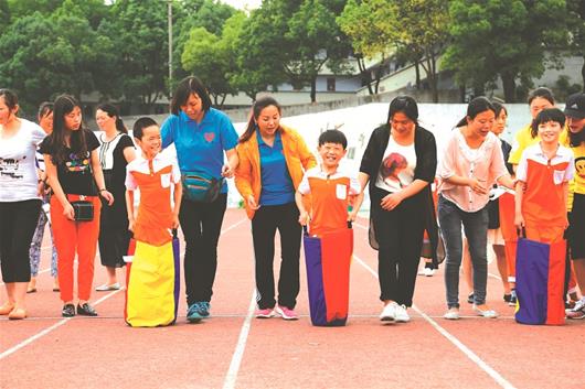 湖北省率先出台残疾儿童康复救助制度