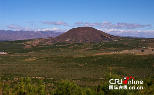 原创【ChinaNews带图列表】【CRI看山西-列表】【三晋大地-大同】大同云州区：环狼窝山感受火山景观独特魅力