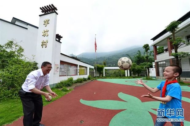 今天清晨，中国最“燃”的地方是这里！