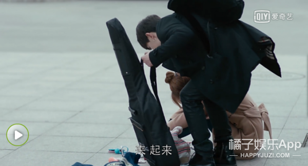 甜蜜偷亲，霸气表白…谢童追关关简直是撩妹教科书