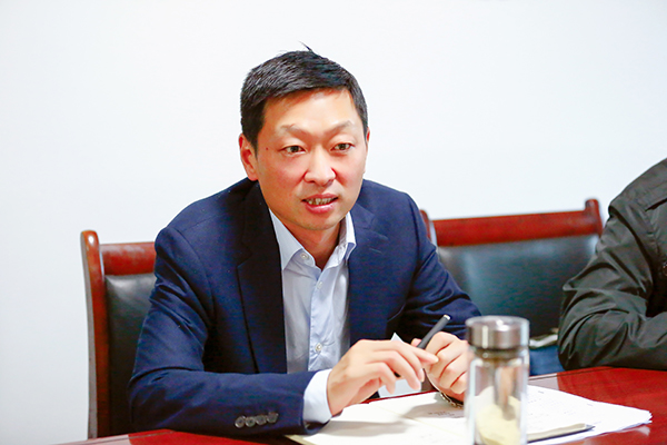 图片默认标题_fororder_1大安区委副书记、区长杨斌讲话