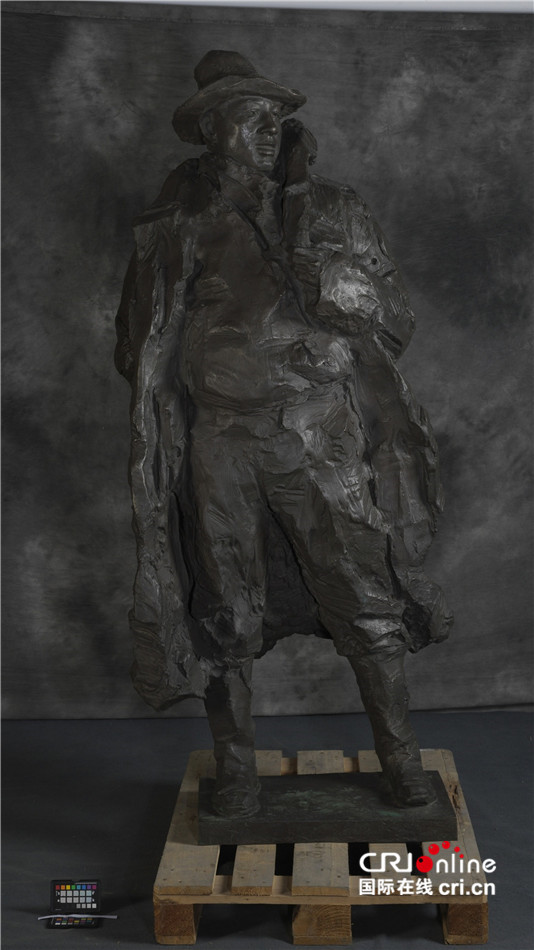 图片默认标题_fororder_吴为山 孔繁森 204cm×87cm×69cm 铸铜 中国美术馆藏