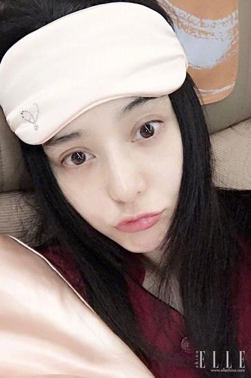 真女神才敢素颜：景甜当众洗脸 赵丽颖秒变学生