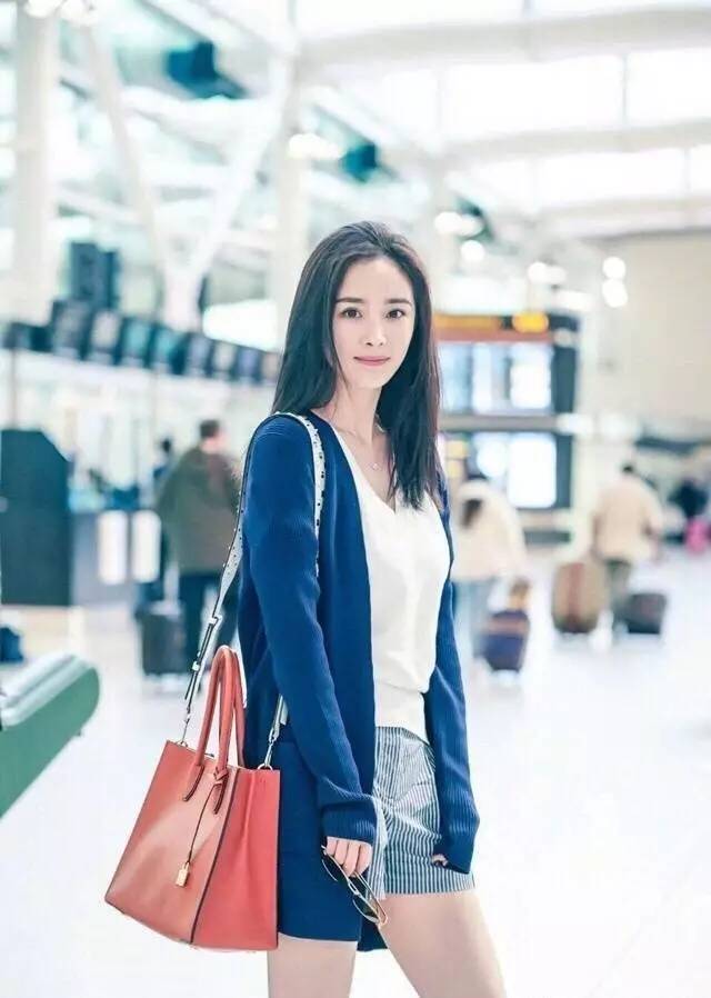 倪妮杨幂街拍一股清流 那她们几个是一股妖风! - 国际在线移动版