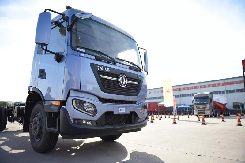 东风天龙中国卡车驾驶员大赛第４季在襄阳举办首场半决赛