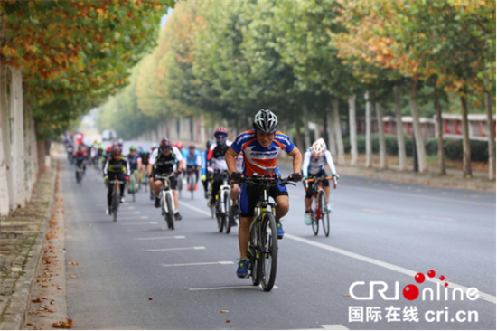 急稿（供稿 文体列表 三吴大地南京 移动版）2018南京汤山TT国际温泉小镇举办自行车赛