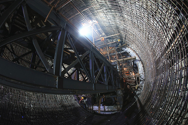 图片默认标题_fororder_电站引水隧洞钢模台车（图二）