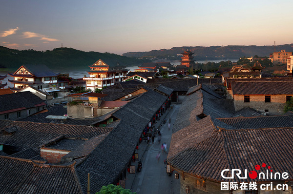 图片默认标题_fororder_《古镇游记》-高建华