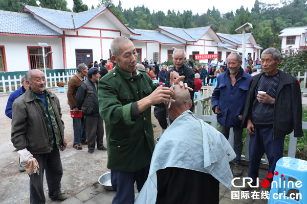 图片默认标题_fororder_活动现场-(2)