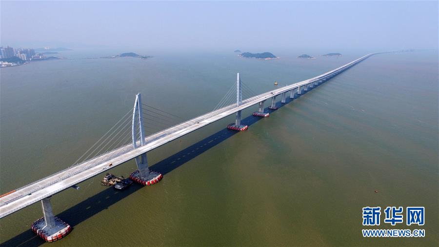 伶仃洋上造桥 大海深处“穿针”——港珠澳大桥9年建设大事记