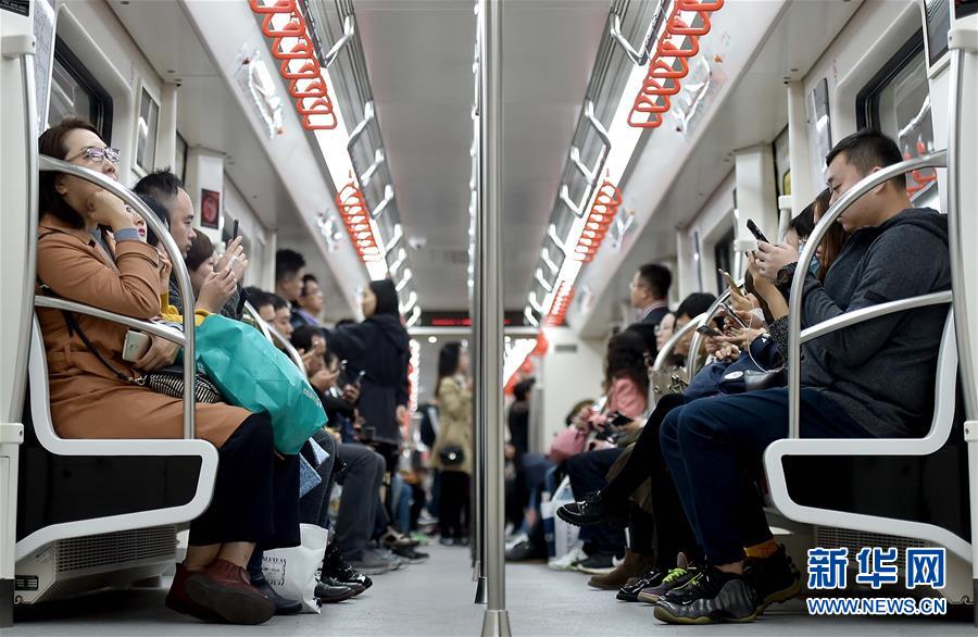 天津地铁5号线开通试运营