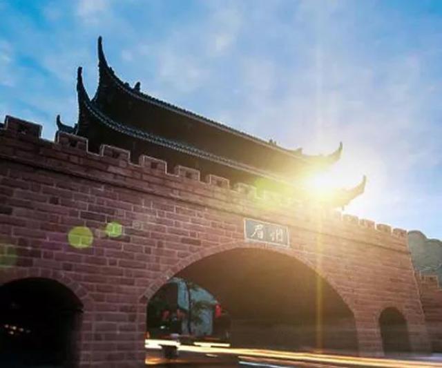 （导航眉山，移动端）世界你好 我是眉山！