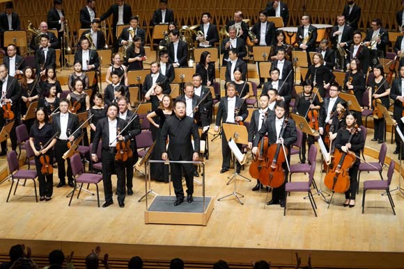 112人盛大合奏 上海爱乐与澳门乐团共同献演布鲁克纳经典