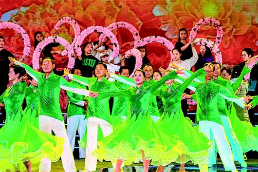 湖北体育局社体中心广场舞队在京备战全国展演