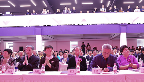 “大器中国领袖世界”2018国匠精神传承年鉴展在上海开幕