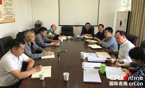 图片默认标题_fororder_高县人民医院领导班子学习现场