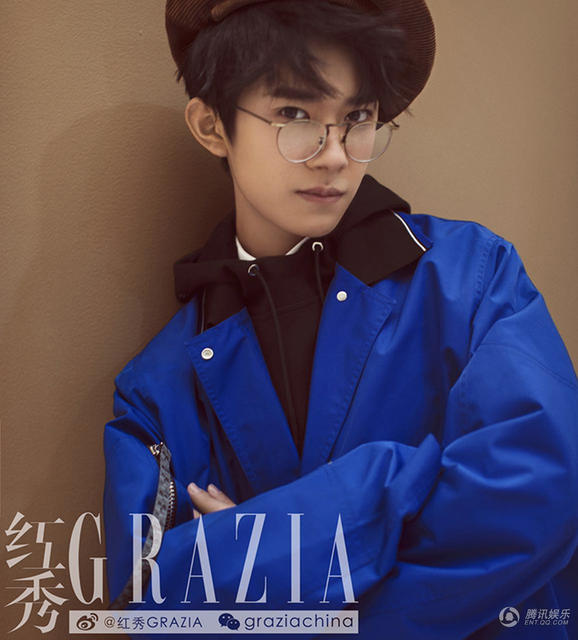 易烊千玺关晓彤登封面 正能量实力派偶像