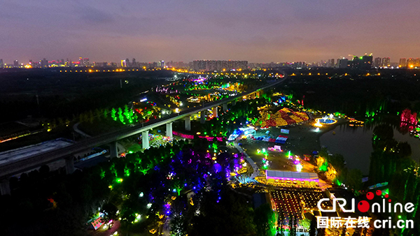 图片默认标题_fororder_秀丽东方生态公园夜景（秀丽东方生态景区-供图）