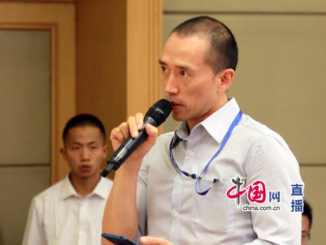 美国国际市场新闻社记者提问