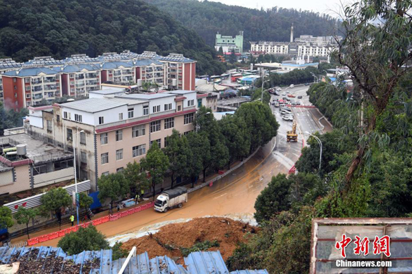 เกิดเหตุดินถล่มที่เมืองคุนหมิง หลังฝนตกหนักติดต่อกันเป็นเวลาหลายวัน