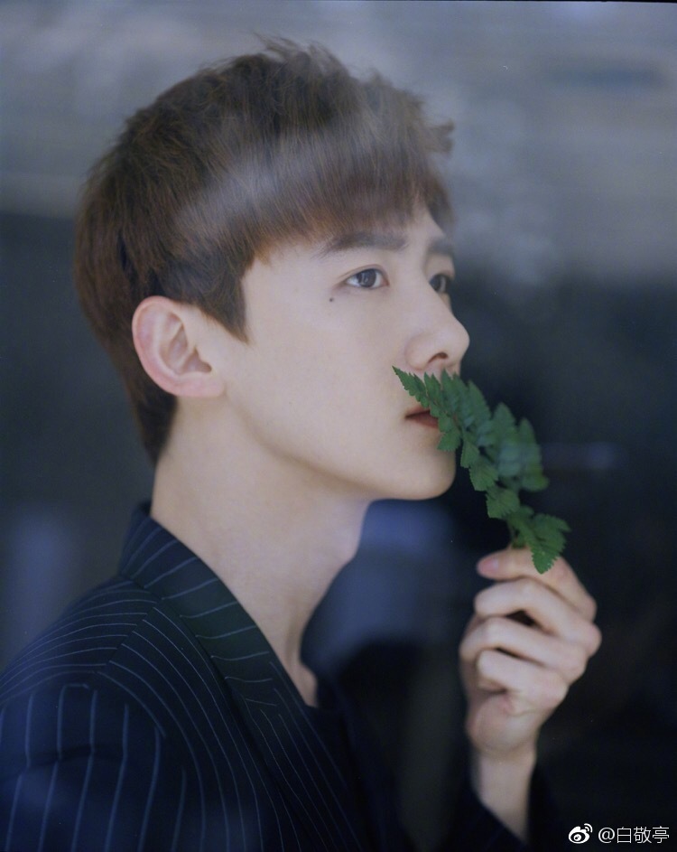 脸上有痣便影响容貌了?看完这些明星你再回答 - 国际在线移动版