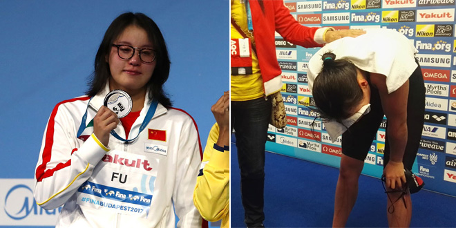 傅园慧50仰惜败夺银 赛后哭红双眼_fororder_2017072800000006