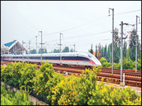 高铁会全面冲进“350”吗_fororder_CqgNOll6k2mADna5AAAAAAAAAAA528.200x150