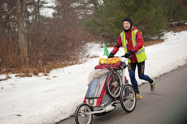"爱尔兰阿甘"4年跑遍全球41国约5万公里(组图) "爱尔兰阿甘"4年跑遍全球41国约5万公里(组图)