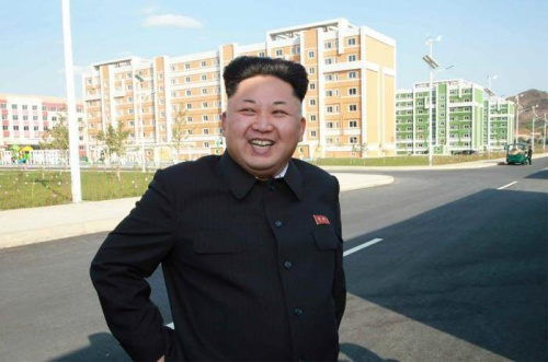 金正恩向朝鲜演员灵前献花 朝媒频繁报道其活动