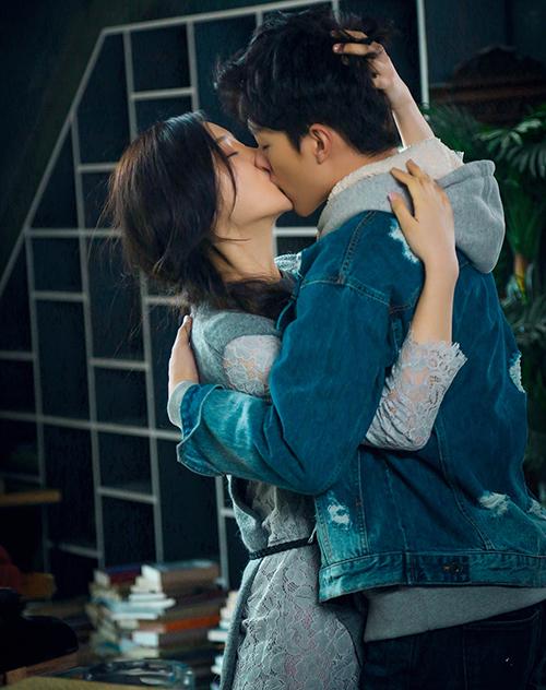 《陈白露》吻戏太密集 陈娅安被质疑假戏真做