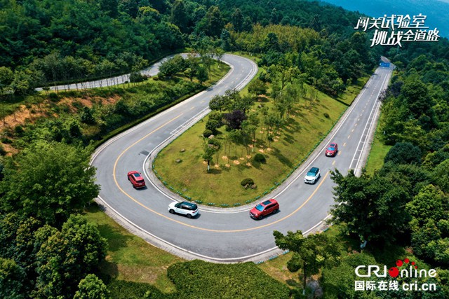 汽车频道【资讯列表】无惧专业赛道征服“8D魔幻城市”2021款T家族品智驾控魅力尽展