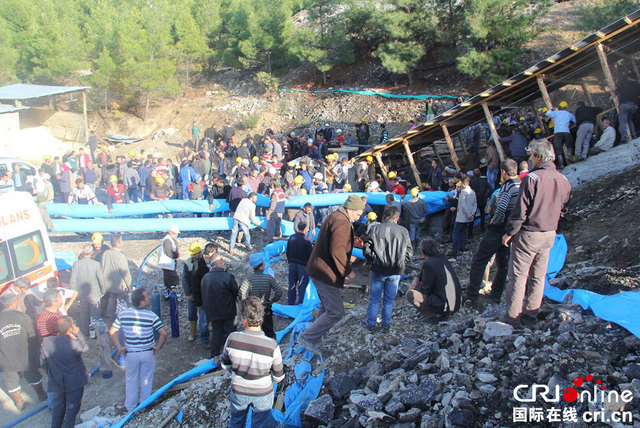 土耳其一煤礦坍塌18名工人被困(組圖)