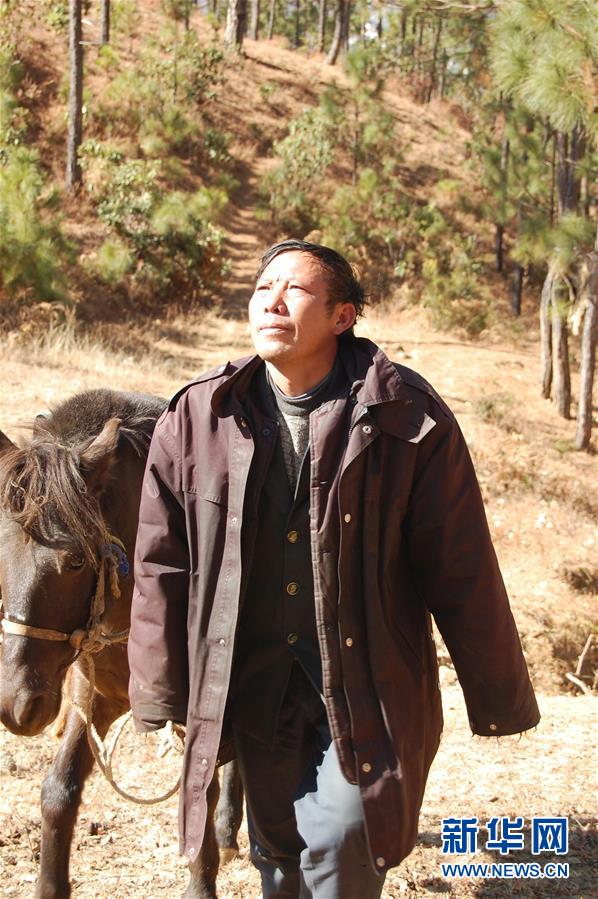 这位曾经是马班邮路上的孤独邮差,成为四川凉山彝族自治州木里藏族