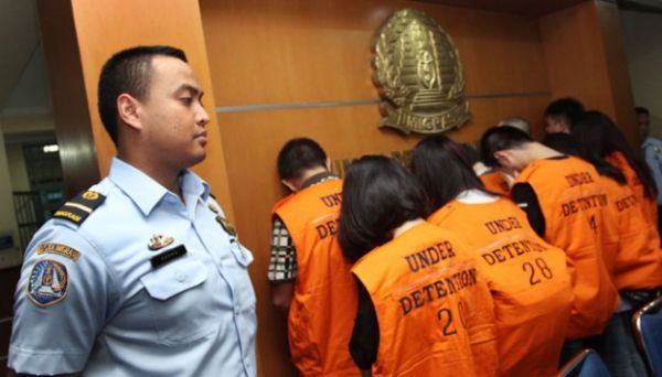 外媒：印尼逮捕31名涉嫌网络诈骗中国籍公民