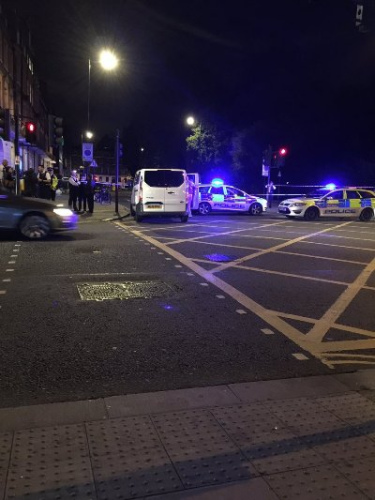 伦敦持刀袭击致1死5伤 伦敦市长敦促市民保持警惕
