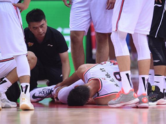 易建联叹息：想奔跑的心终究斗不过要刹车的身体