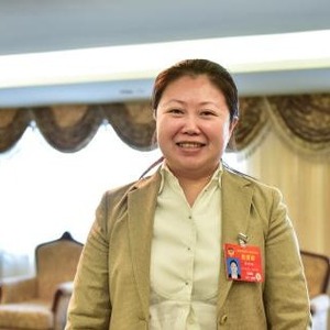 （王珊珊已审）河北省政协委员郭妮娅：鼓励社会力量参与城市冰雪产业发展